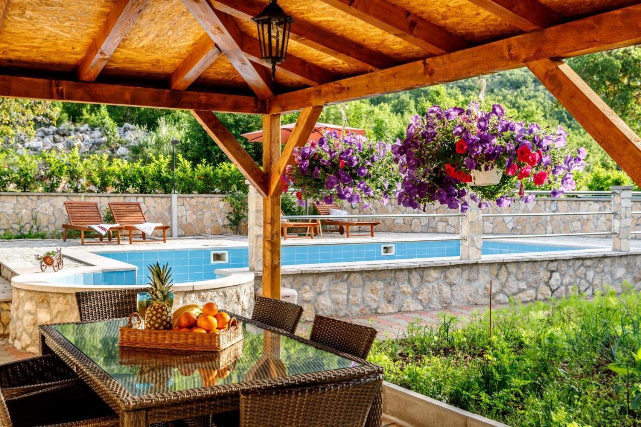 Holiday Home Memories And Joy Imotski Exterior photo