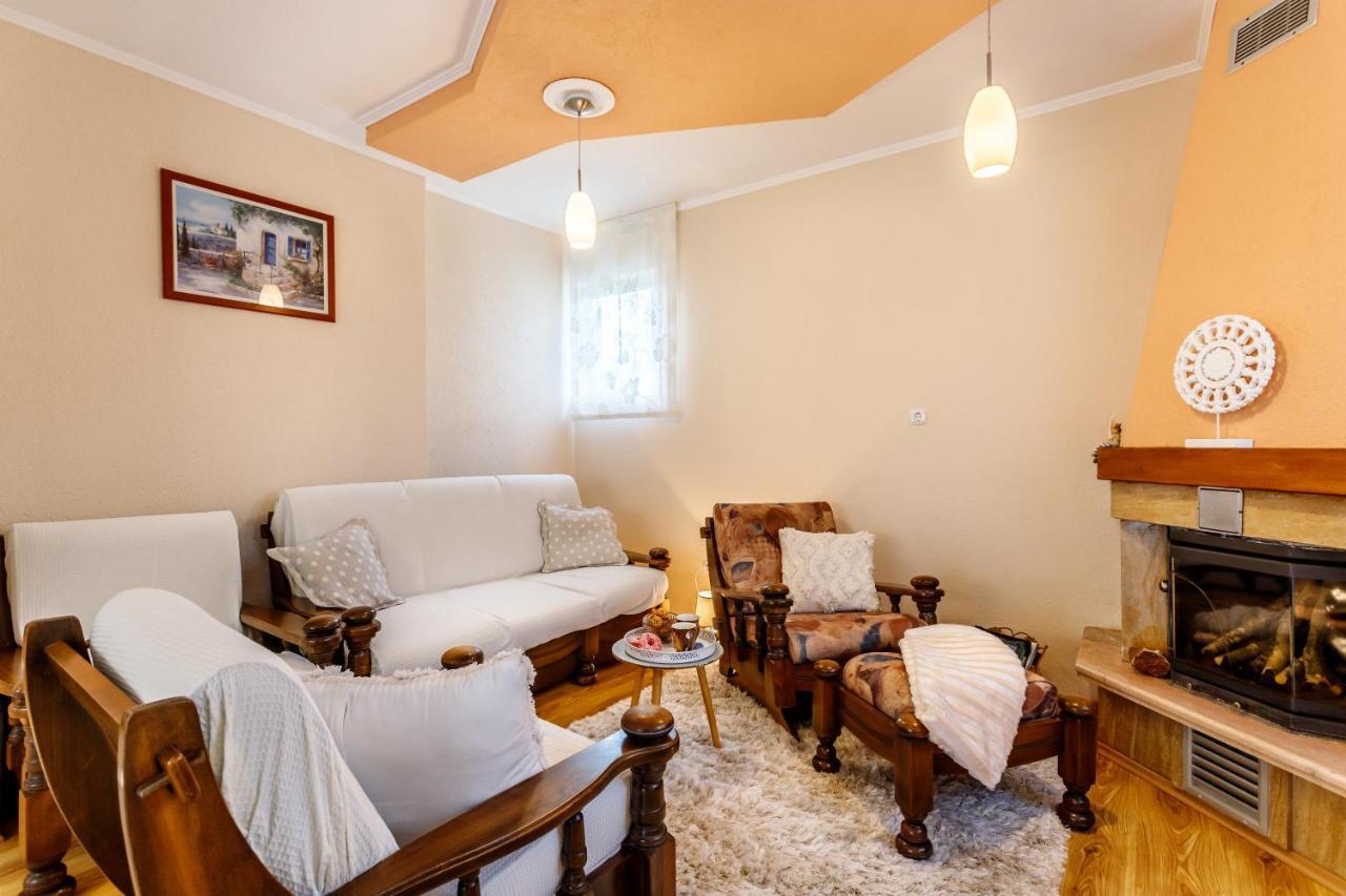 Holiday Home Memories And Joy Imotski Exterior photo