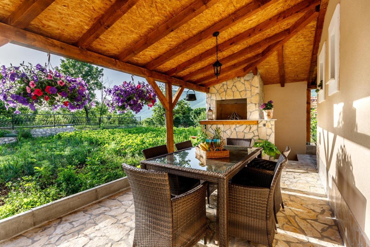 Holiday Home Memories And Joy Imotski Exterior photo
